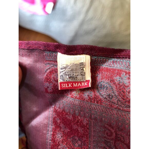 100% Silk Scarf, Silk Meditatiom Shawl, Silk Shawl, Silk Paisley Scarf, Brocade - Picture 10 of 10